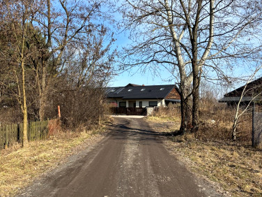 Ogrodzona działka sprzedam