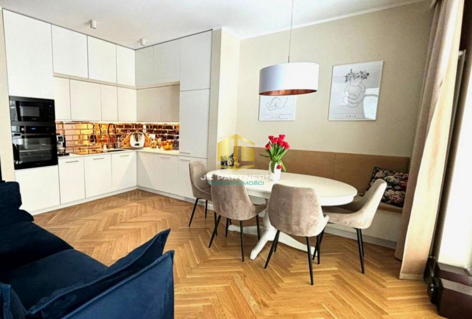Mieszkanie apartamentowiec Warszawa