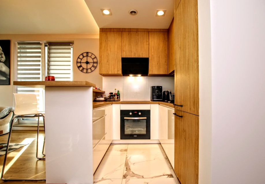 Mieszkanie blok mieszkalny nad rzeką