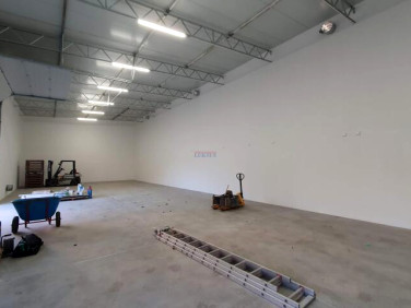 Budynek użytkowy Lesznowola