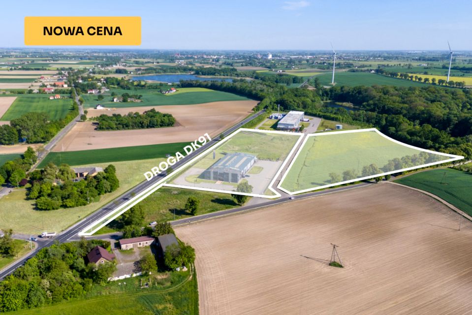 Magazyn nad jeziorem