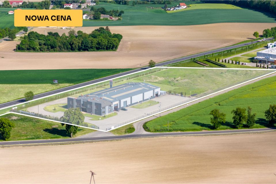 Magazyn nad jeziorem