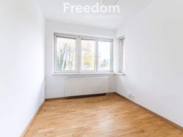 Mieszkanie blok mieszkalny nad jeziorem