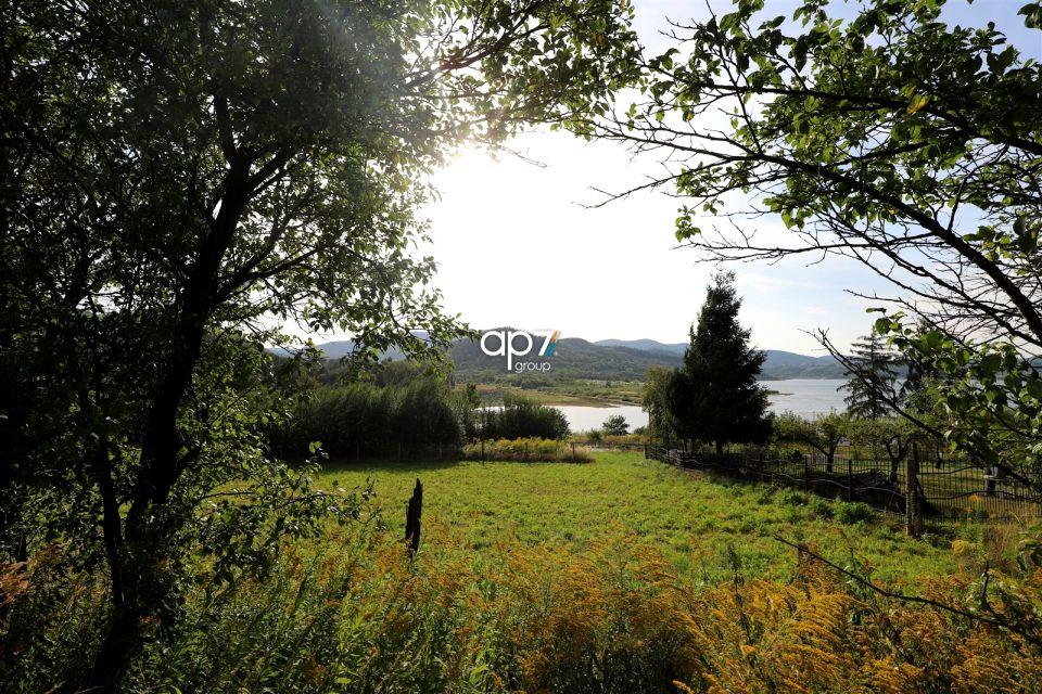 Działka usługowa sprzedam