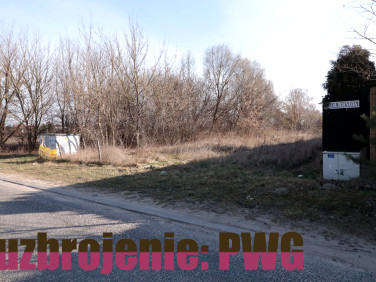 Pusta działka Osiniec