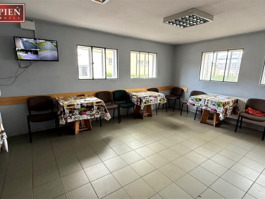 Budynek użytkowy Karpniki