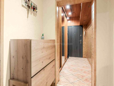 Mieszkanie blok mieszkalny przy lesie