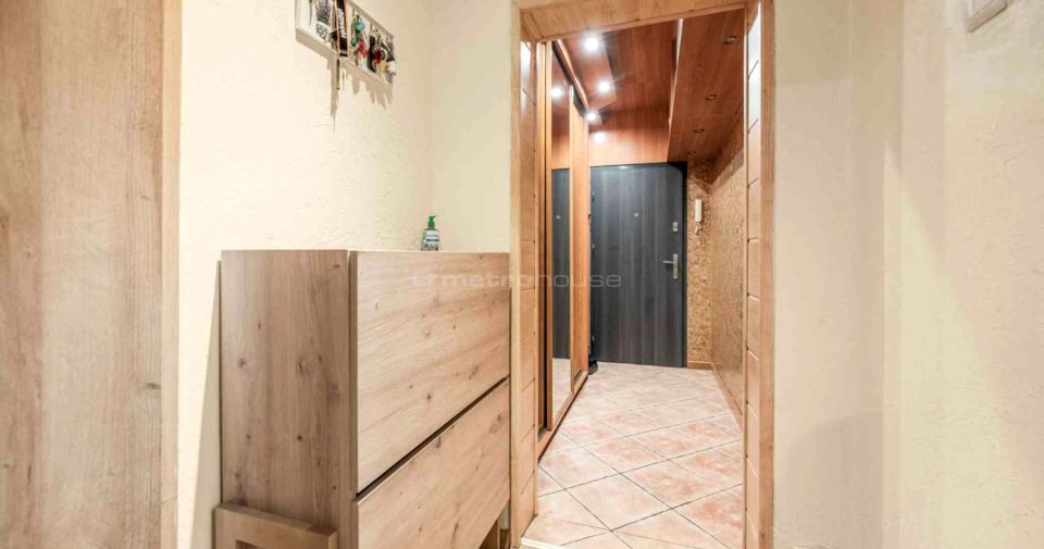 Mieszkanie blok mieszkalny przy lesie