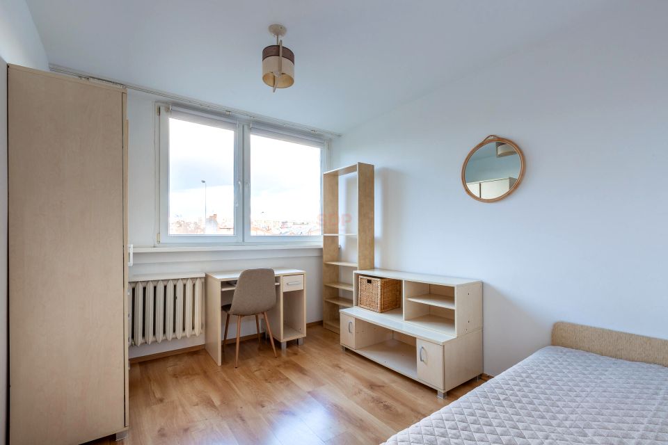 Mieszkanie blok mieszkalny Wrocław