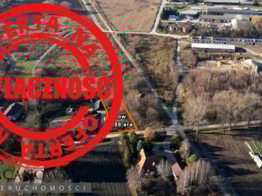 Działka usługowa Klimontów