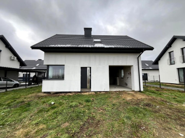 Dom wolnostojący sprzedaż