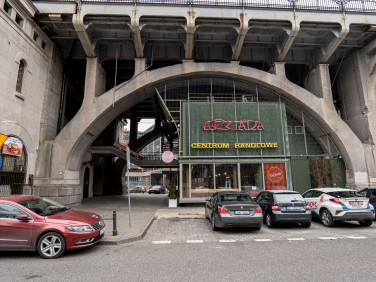 Budynek użytkowy Warszawa