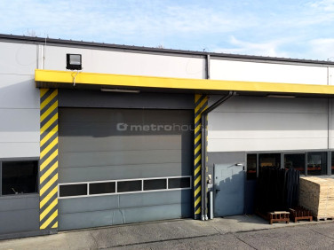 Budynek użytkowy Warszawice