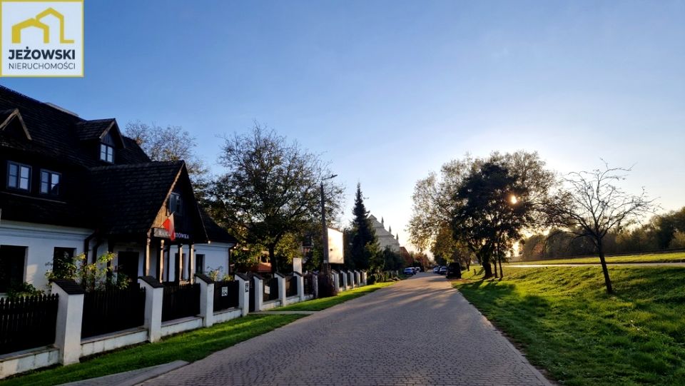 Ogrodzona działka sprzedam