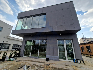 Budynek użytkowy Warszawa