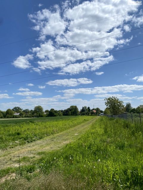 Działka budowlana Charlęż