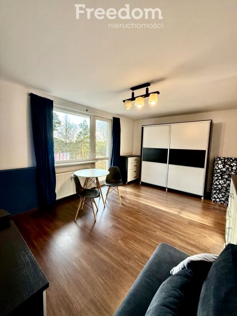 Mieszkanie blok mieszkalny nad jeziorem