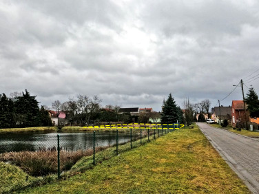 Działka budowlana Niedoradz