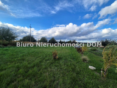 Pusta działka Skrzydlów