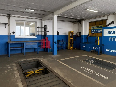 Budynek użytkowy Warszawa