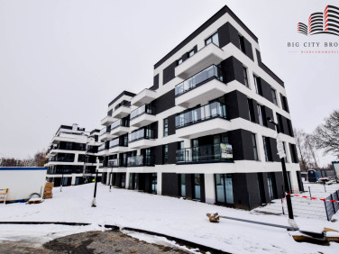 Mieszkanie blok mieszkalny przy lesie