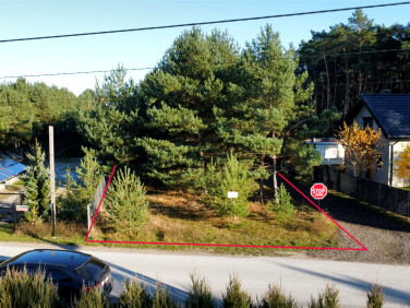 Działka nad jeziorem