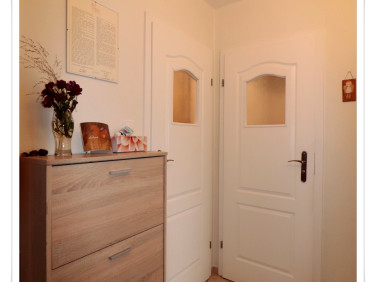 Mieszkanie blok mieszkalny nad jeziorem