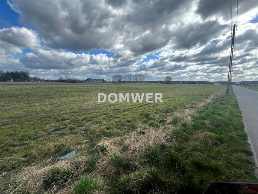 Pusta działka Marzenin