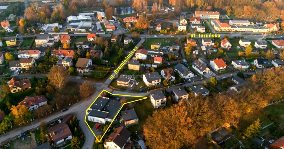 Lokal Mała Nieszawka