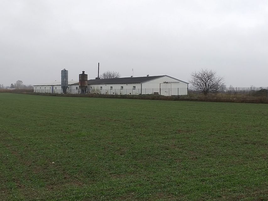 Budynek użytkowy Komorów