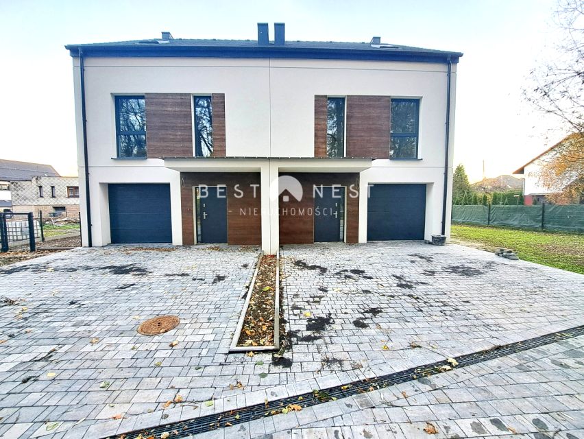 Dom z garażem