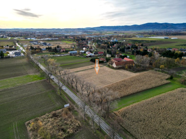 Działka inwestycyjna Nowizna