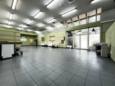 Budynek użytkowy Zębice