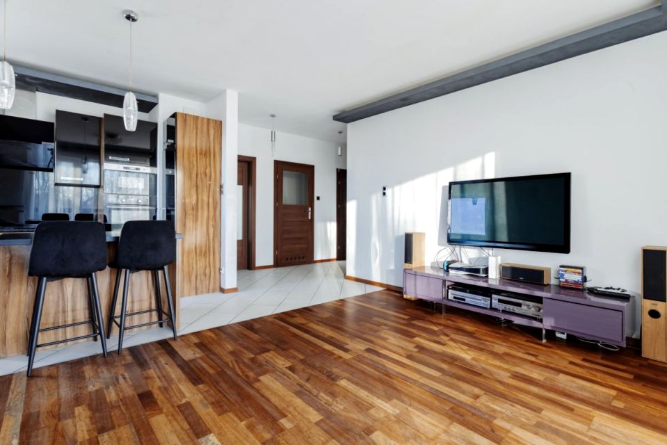 Mieszkanie apartamentowiec nad jeziorem