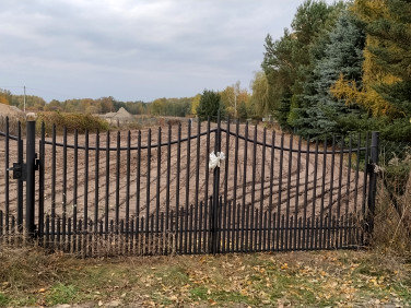 Ogrodzona działka sprzedam