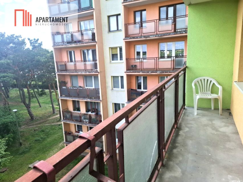 Mieszkanie blok mieszkalny przy lesie