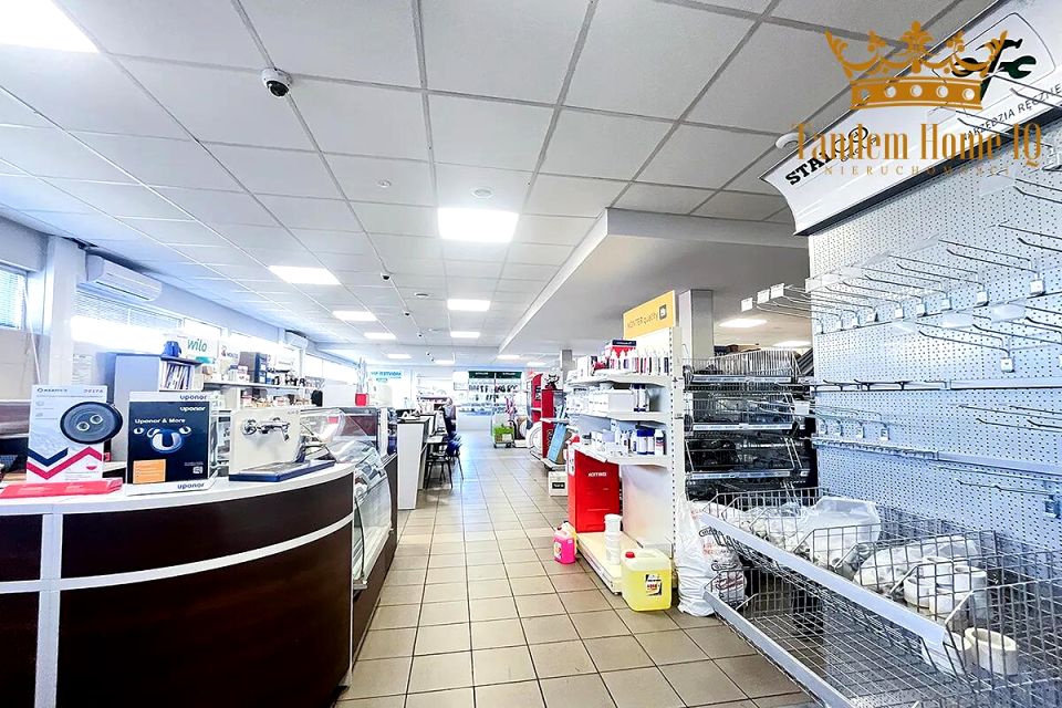 Budynek użytkowy Warszawa