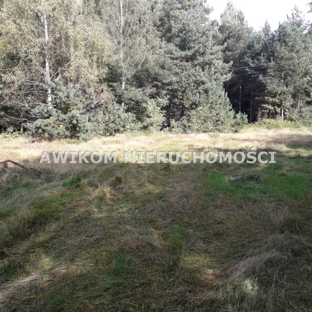 Pusta działka Mościska