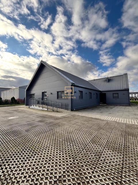 Budynek użytkowy Mników