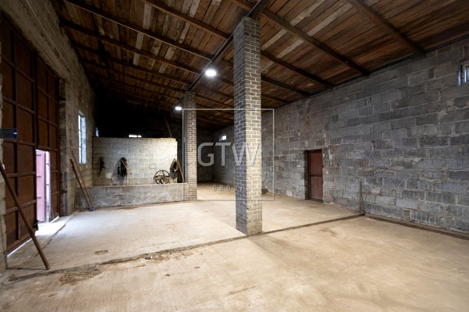 Budynek użytkowy Worów