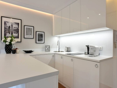 Mieszkanie dom wielorodzinny Warszawa