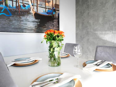 Mieszkanie blok mieszkalny sprzedaż