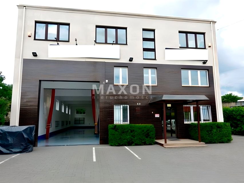 Budynek użytkowy Warszawa