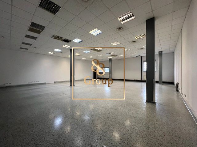 Budynek użytkowy Warszawa