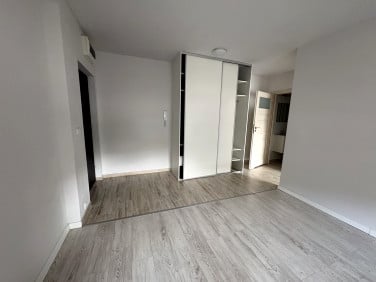 Mieszkanie blok mieszkalny sprzedaż