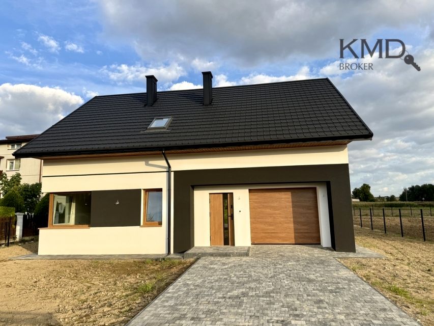 Dom Niedrzwica Duża