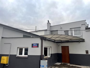 Budynek użytkowy Warszawa