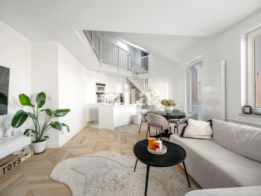 Mieszkanie blok mieszkalny przy lesie