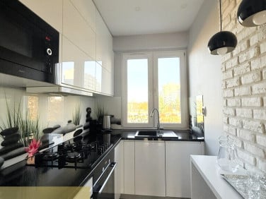 Mieszkanie blok mieszkalny przy lesie