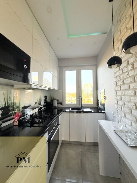 Mieszkanie blok mieszkalny przy lesie